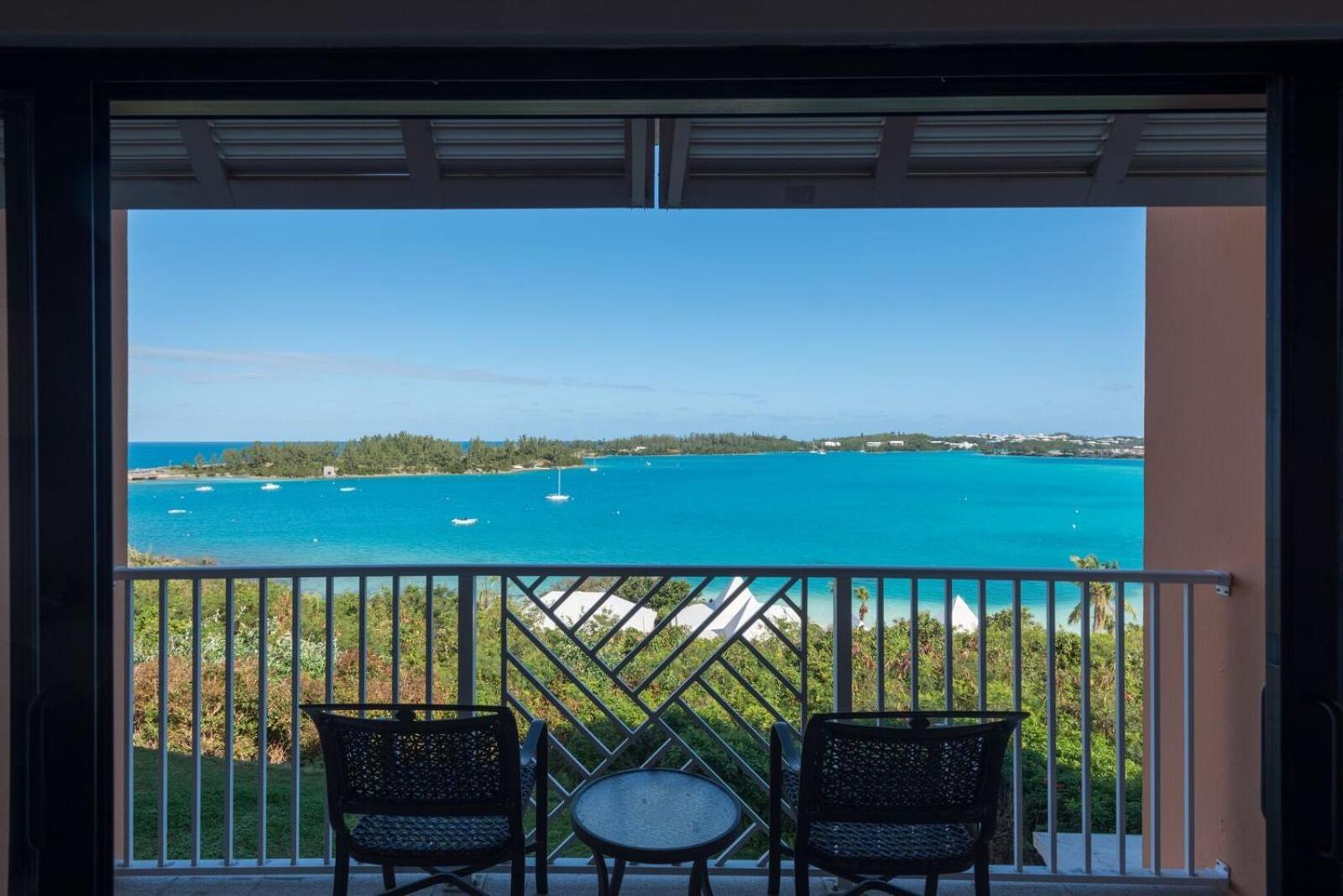 Grotto Bay Beach Resort Hamilton Parish Extérieur photo