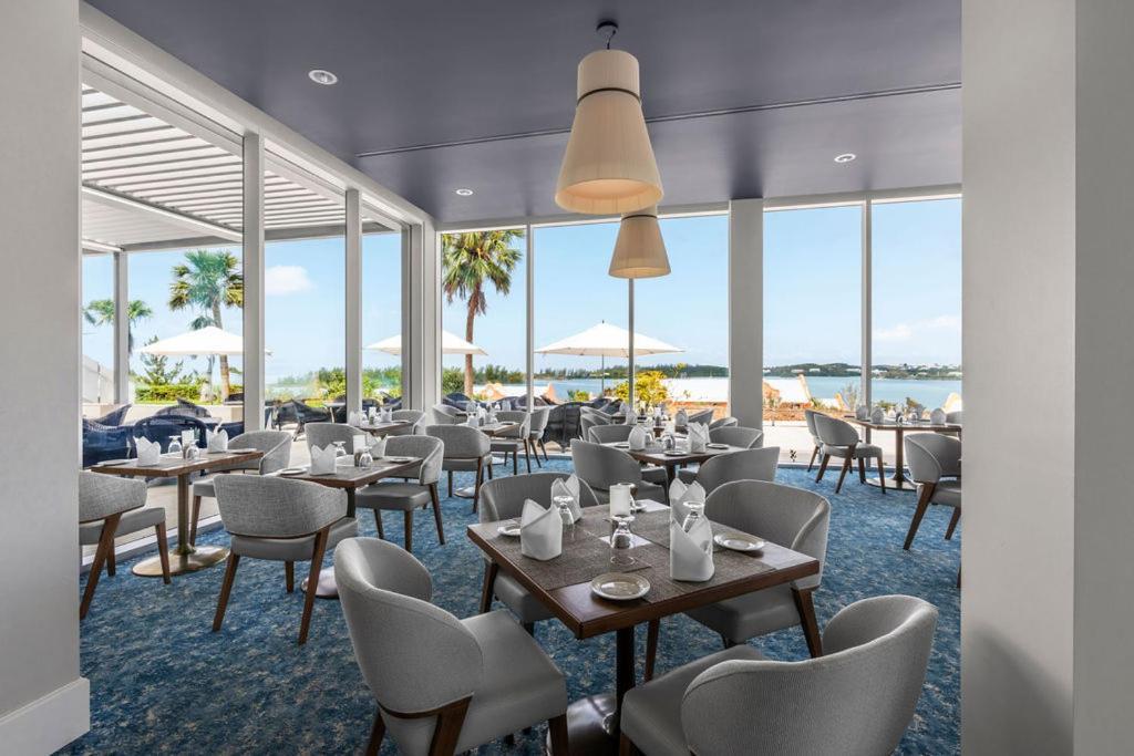 Grotto Bay Beach Resort Hamilton Parish Extérieur photo