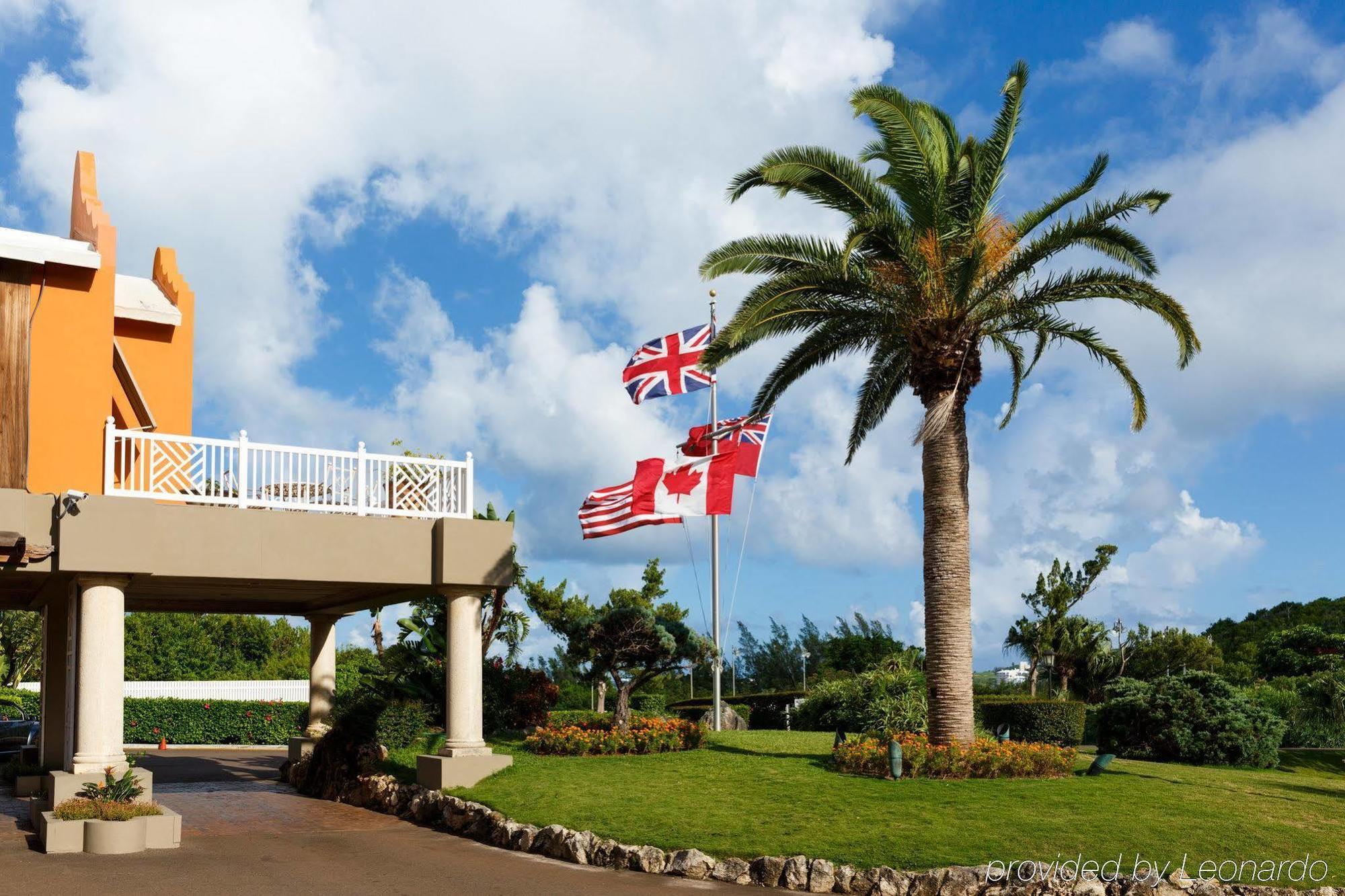 Grotto Bay Beach Resort Hamilton Parish Extérieur photo