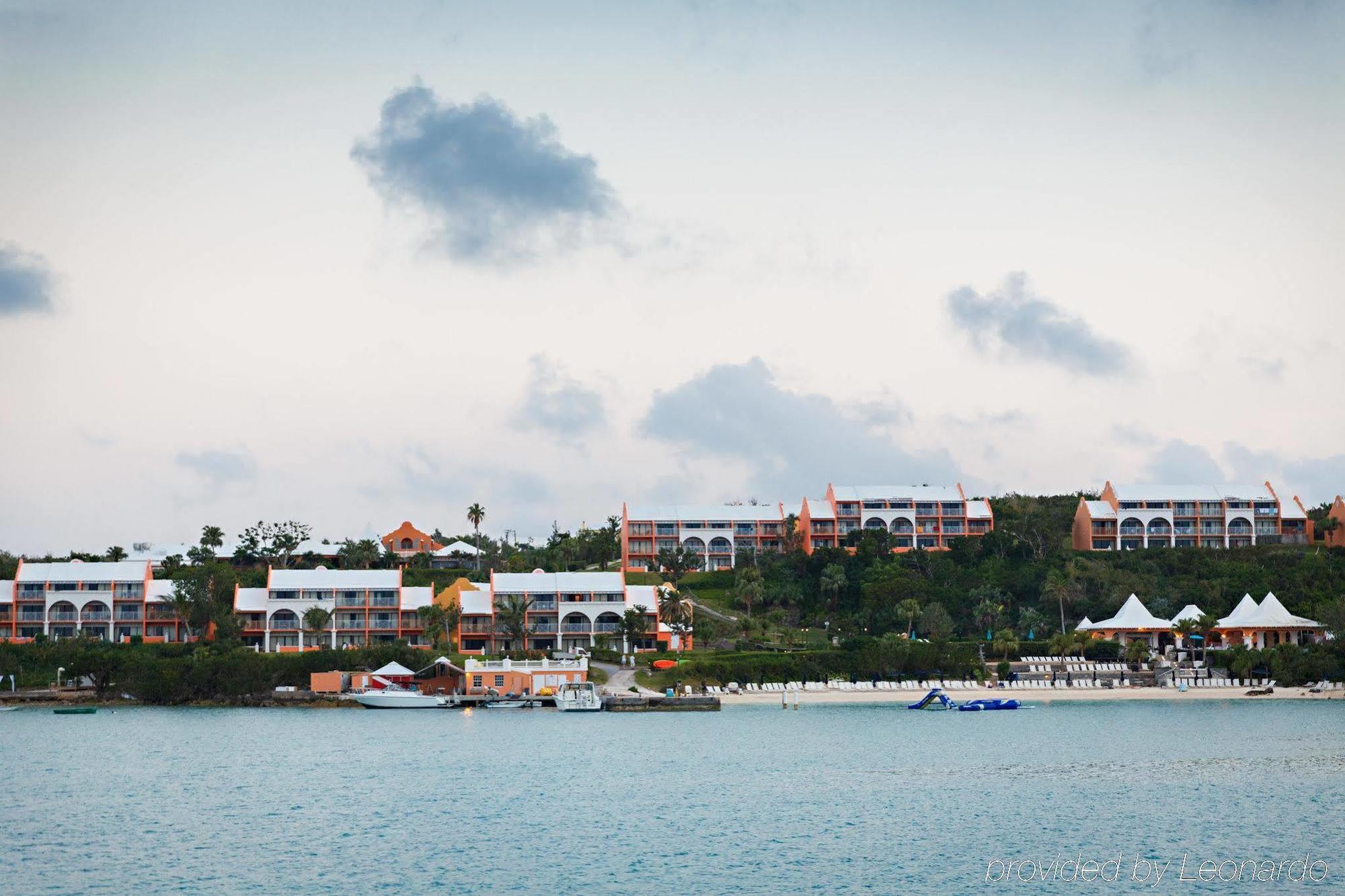Grotto Bay Beach Resort Hamilton Parish Extérieur photo