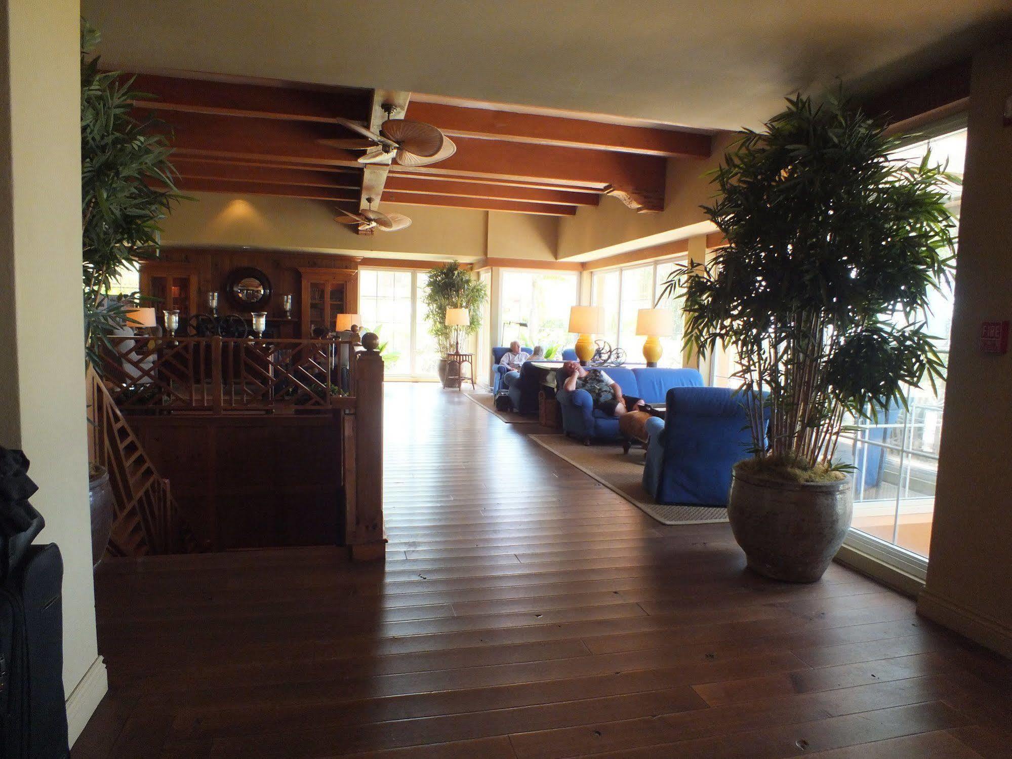 Grotto Bay Beach Resort Hamilton Parish Extérieur photo